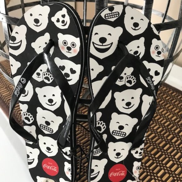 Brand New Coca-Cola Flip Flops - Picture 1 of 1